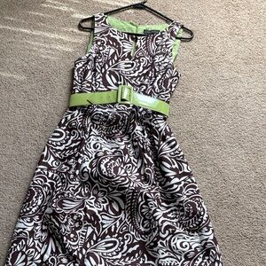 Jessica Howard Brown and Green Floral Midi Dress